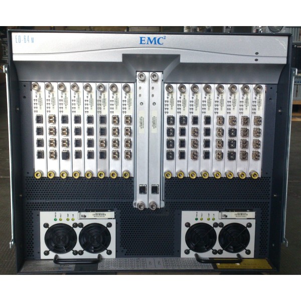 Switch EMC ED-64M 64 Ports Fibre Channel