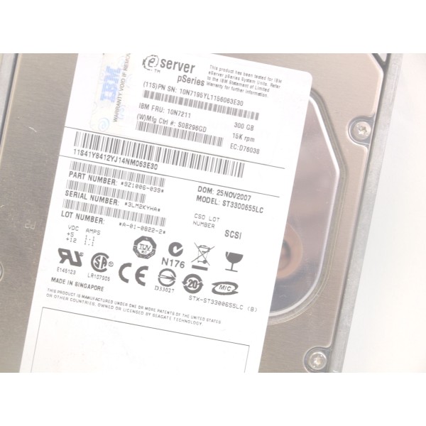 IBM Disk drive 10N7211 300 Gigas SCSI 3.5" 15 Krpm