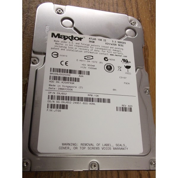 Disque Dur Dell SCSI 3.5 15Krpm 36 Gb XJ652