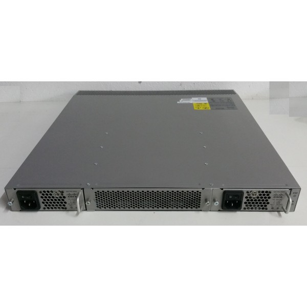 Switch CISCO N2K-C2148T-1GE 48 Ports RJ-45 10/100