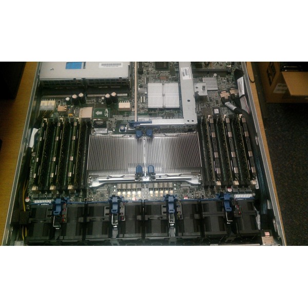 Serveur HP Proliant DL360 2 x Xeon Six Core E5649 SATA - SAS - SSD