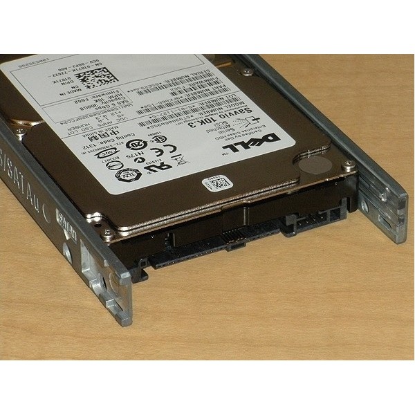 Hard Drive DELL T871K SAS 2.5" 300 Gigas 10 Krpm